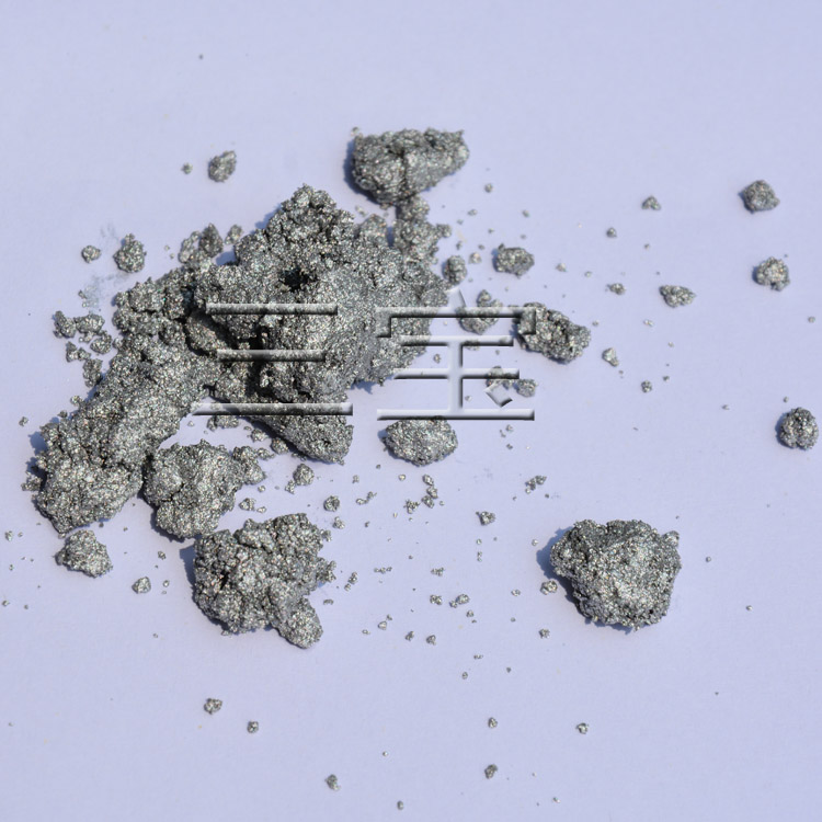 �����y�{8um